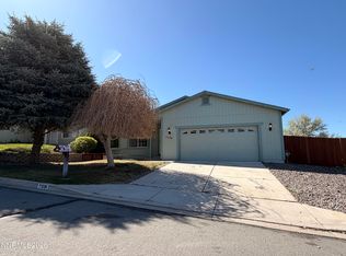 7326 Warhol Dr, Sun Valley, NV 89433