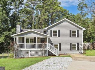 1845 Lake Lucerne Rd SW, Lilburn, GA 30047