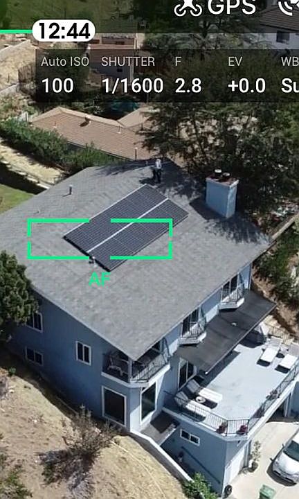 Home w solar-generator & tec