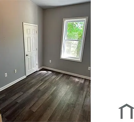 2 bed, $1,300 — Photo 3