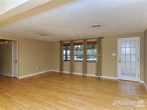 3rd image of 5229 Susan Ave