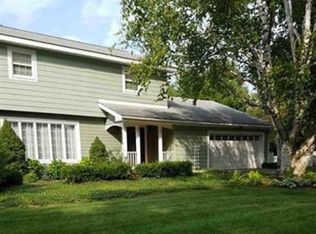 705 E Dixon Ave, Charlevoix, MI 49720
