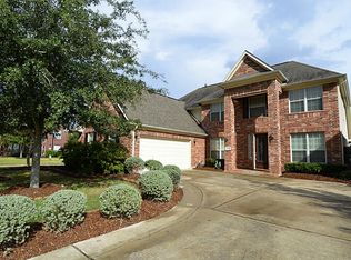 2101 Windy Shores Dr, Pearland, TX 77584