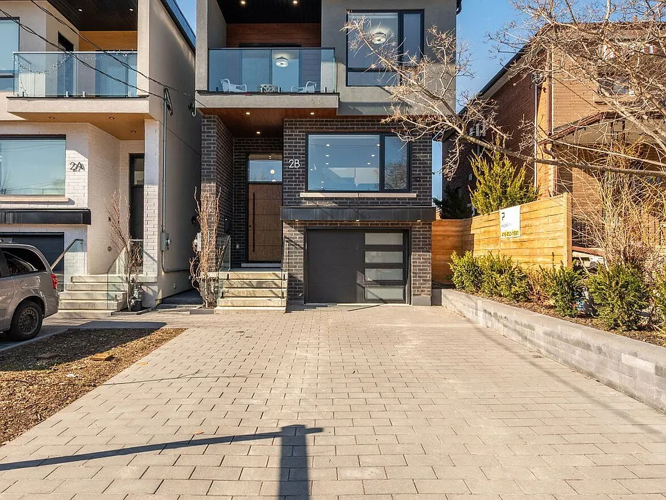 2 B Holmstead Ave