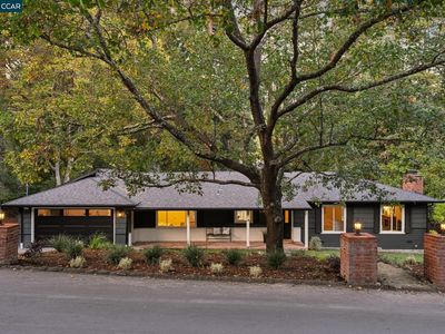 66 Sleepy Hollow Ln, Orinda, CA, 94563