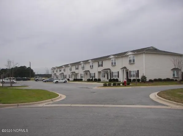 2124 Flagstone Ct APT F8, Greenville, NC 27834