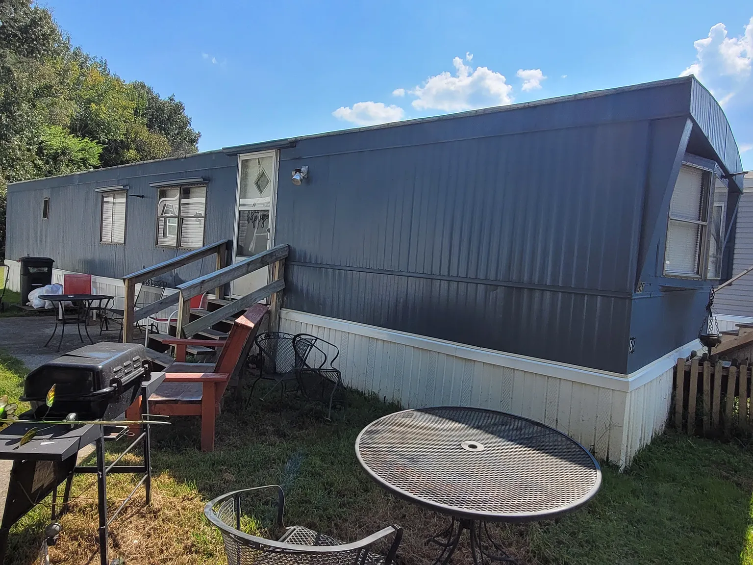 2 bed, $750 — Photo 1