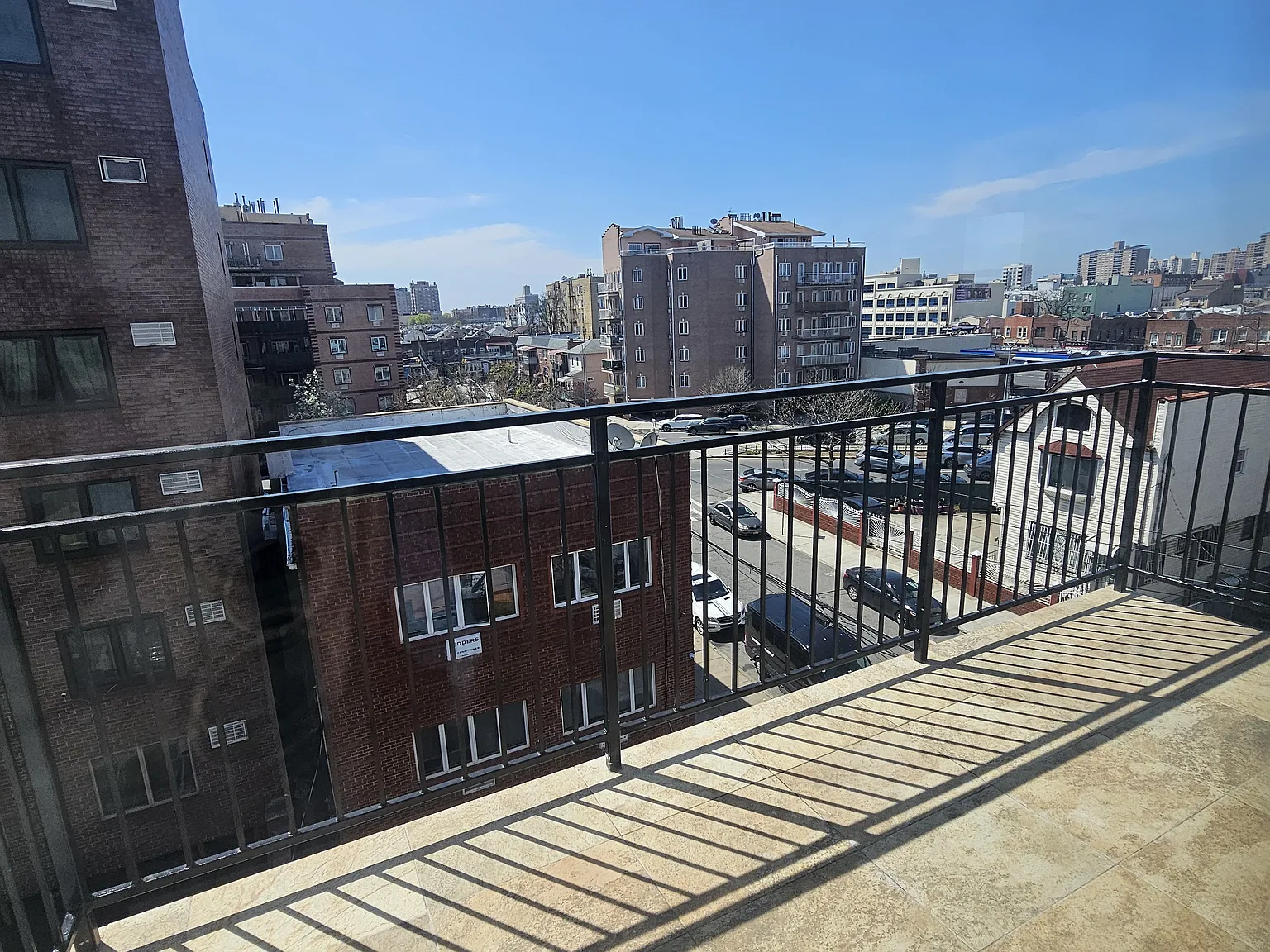 2 bed, $3,100 — Photo 4
