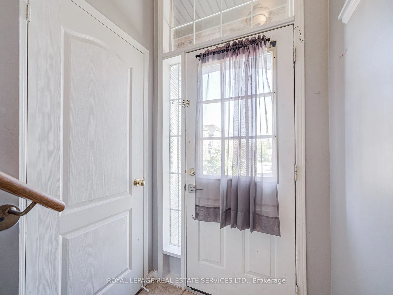 3 bed, $3,400 — Photo 2