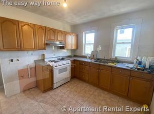 59 Conwell Ave #3F, Somerville, MA 02144