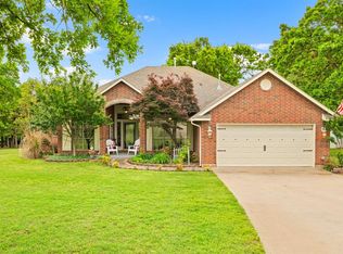 4586 Willowbrook Ln, Edmond, OK 73034