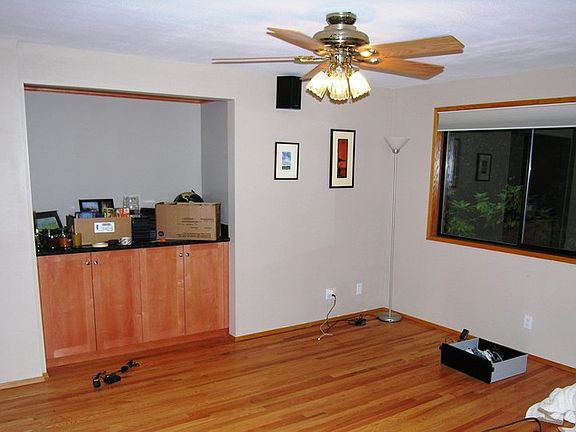 5th image of 16119 SE 42nd St