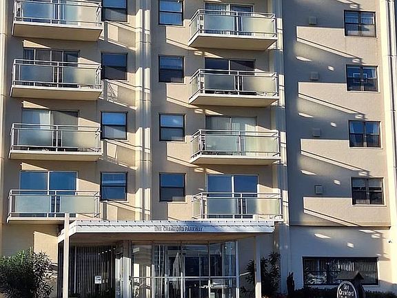 2nd image of 2 Crawford Pkwy #1805