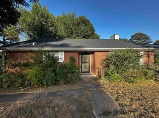 805 Newcomb Dr, Benton, AR 72015
