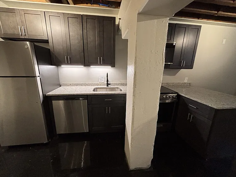 Prince Street Lofts — Photo 56