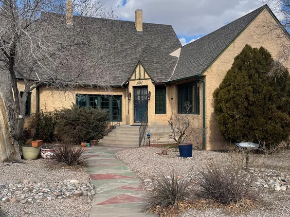 1701 Las Lomas Rd NE, Albuquerque, NM 87106