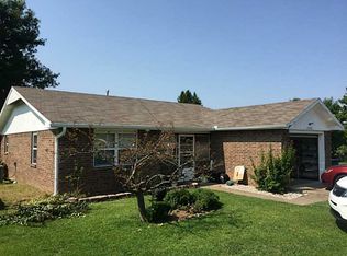 2506 Walker St, Bentonville, AR 72712