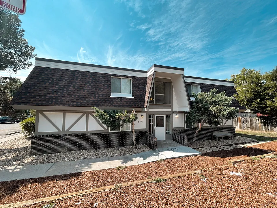 5100 W 8th Ave