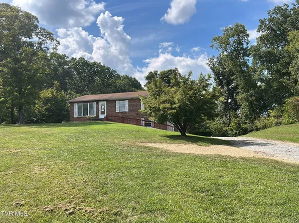 16 Persimmon Ln, Greeneville, TN 37745