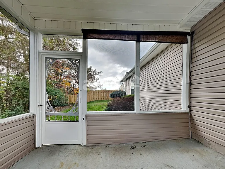 6228 McMillan Creek Dr — Photo 19