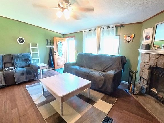 3rd image of 3499 Penny Rd