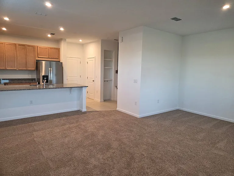 12407 Shipwatch St — Photo 5