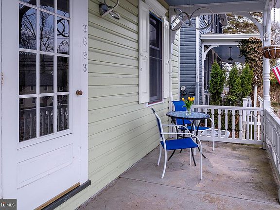 2nd image of 3693 River Rd