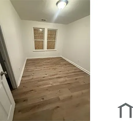 5 bed, $2,200 — Photo 2