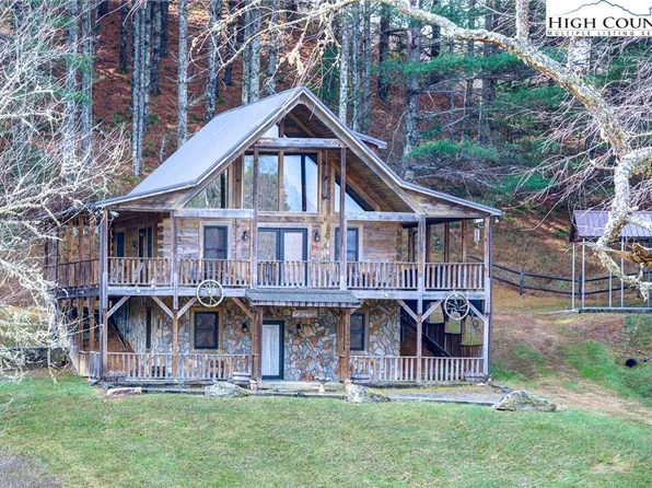 168 Nelsa Way, Piney Creek, NC 28663