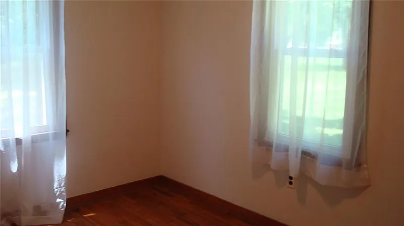 Thumbnail 19