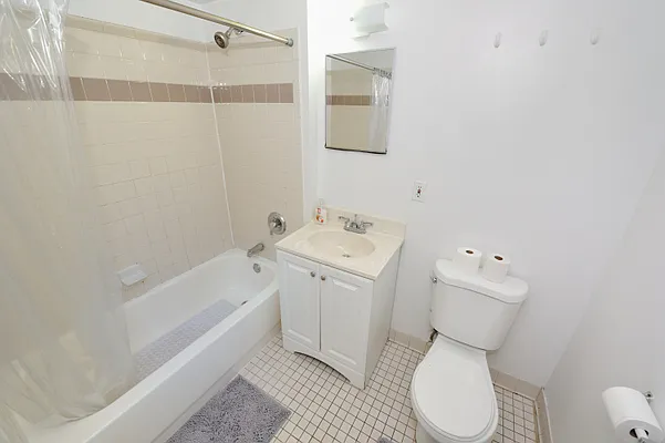 Rented by Corcoran | media 23