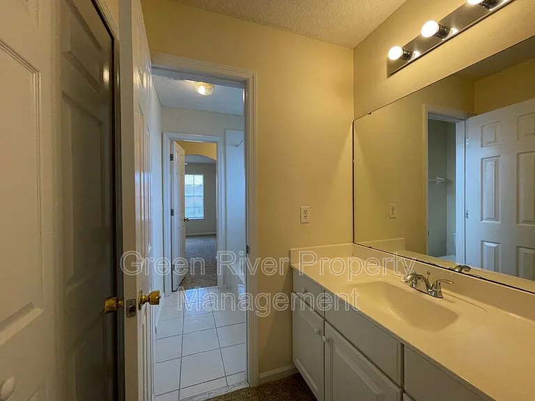1804 Sea Pines Ln — Photo 28