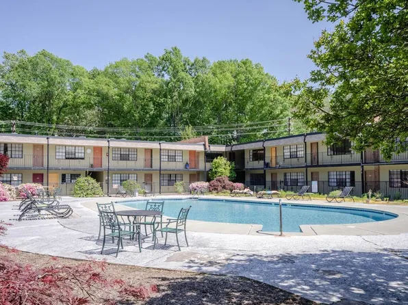 807 W Trinity Ave APT 203, Durham, NC 27701