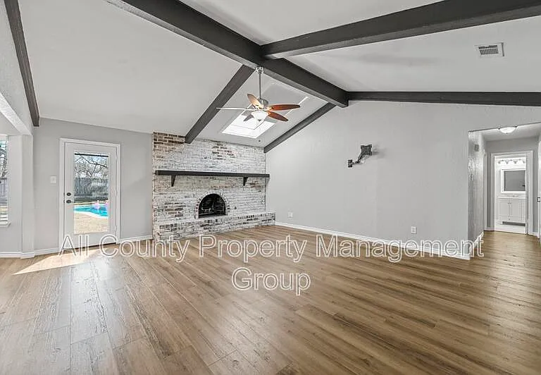3108 Shady Brook Dr — Photo 8