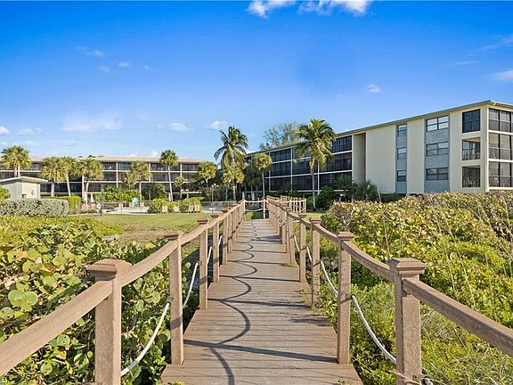 5th image of 2737 W Gulf Dr Unit 131
