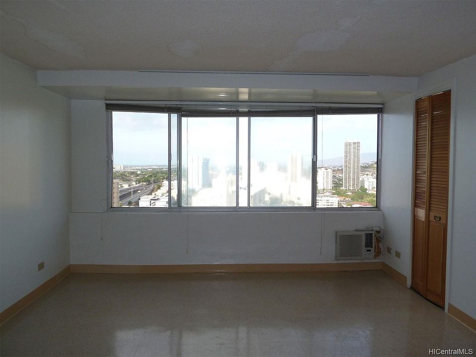1st image of 2888 Ala Ilima St APT 2206