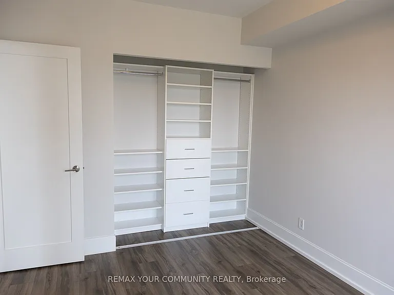 70 Roehampton Ave #1911 — Photo 7
