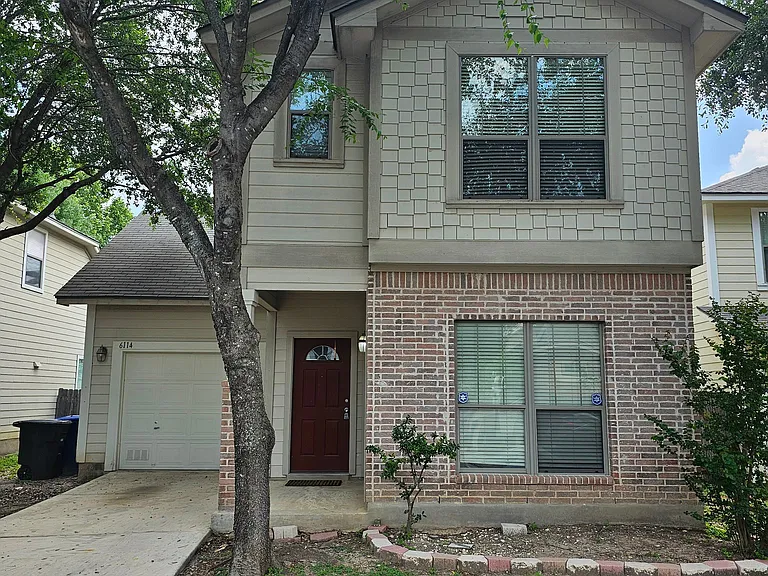 6114 Pecan Tree — Photo 1