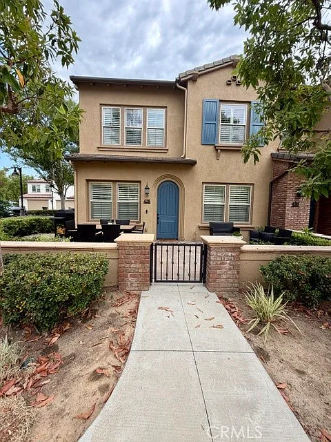 428 Campestre Ln