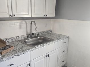 565 E Elm St APT 3, Linden, NJ 07036