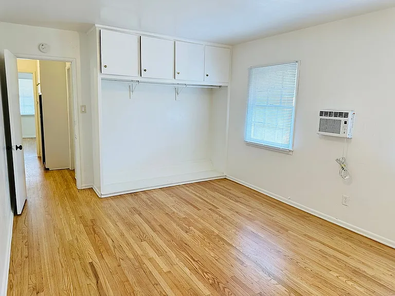 503 W Lugonia Ave — Photo 24