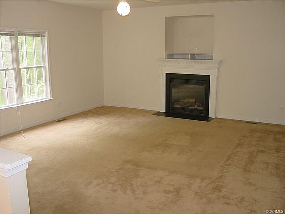 4th image of 2058 Pruett Ct