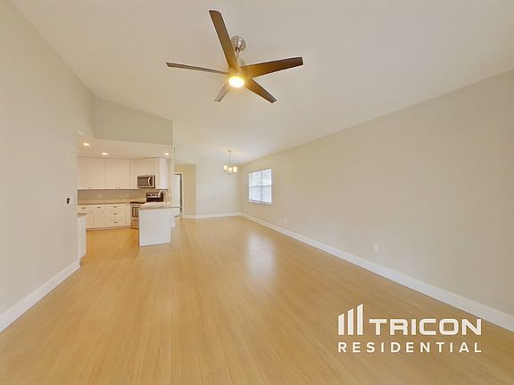 3rd image of 3606 W Iowa Ave