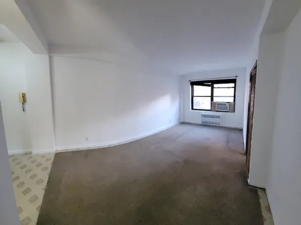 99-60 63rd Road image 23 of 24