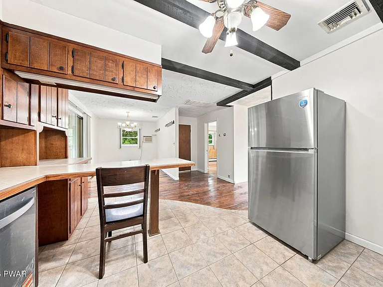1055 Blue Ridge Ave — Photo 15