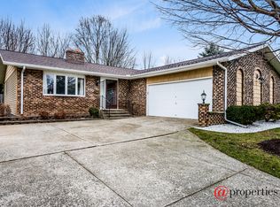 107 Chestnut St, Three Oaks, MI 49128