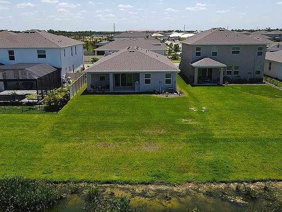 3rd image of 12637 Promenade Estates Blvd