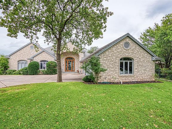 3rd image of 6222 Westover Dr
