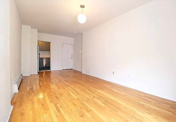 3rd image of 230 W 116th St #3FLB