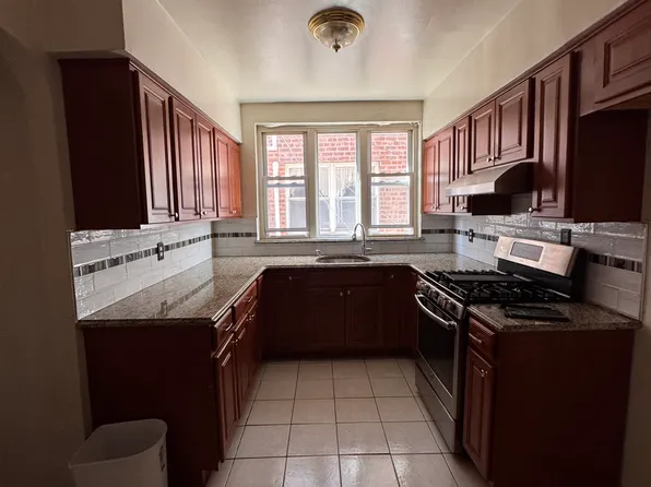 (undisclosed Address), Brooklyn, NY 11234